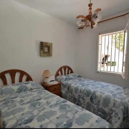 Xato En La Costa Dorada: Relajate En Casa Con Piscina Privada Y Cerca De La Playa - Es-221-14 Villa